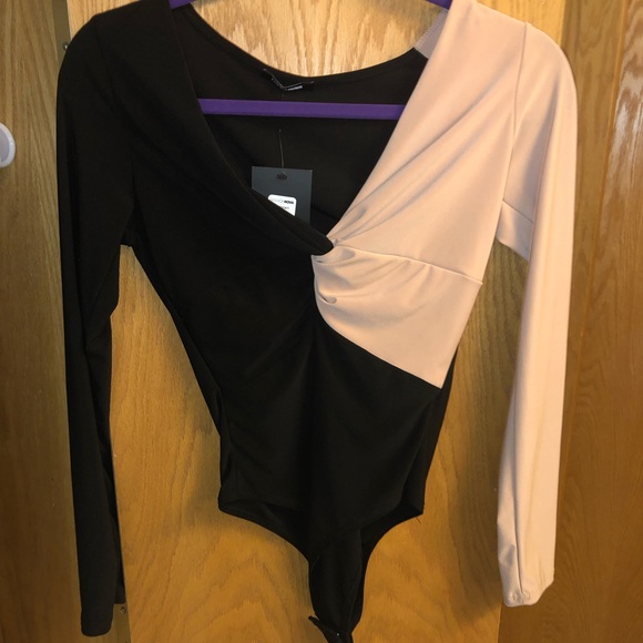 Fashion Nova Tops - Black and Tan body suit